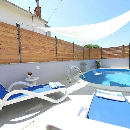 Holiday House Pop&rock With Pool *
