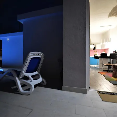 Holiday House Pop&rock With Pool